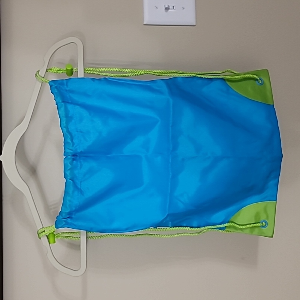 Blue/Green drawstring backpack